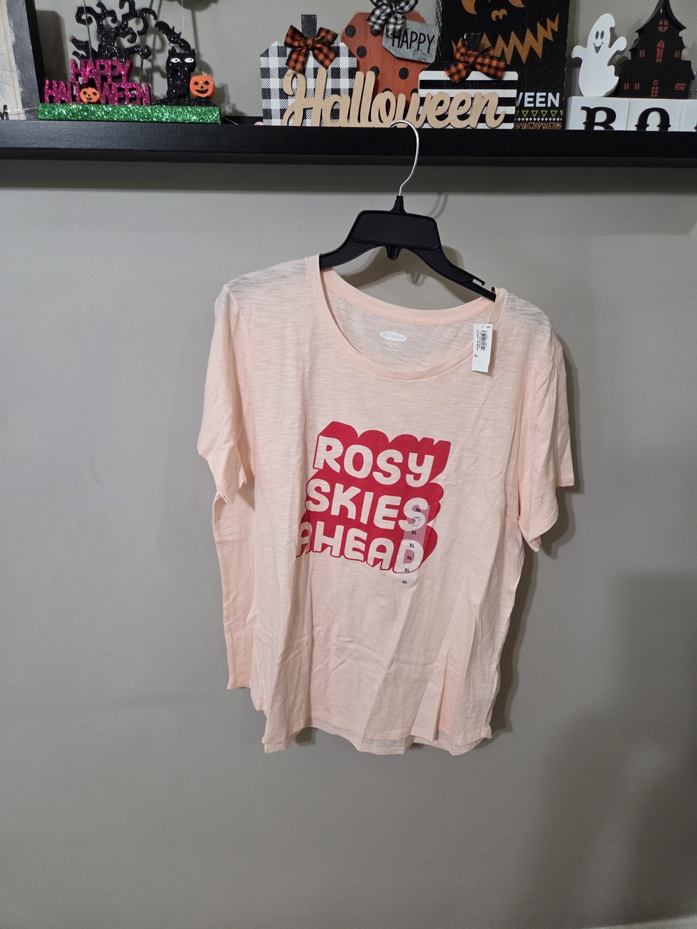 Old Navy Pink Graphic Tee with Bold Fuchsia Print